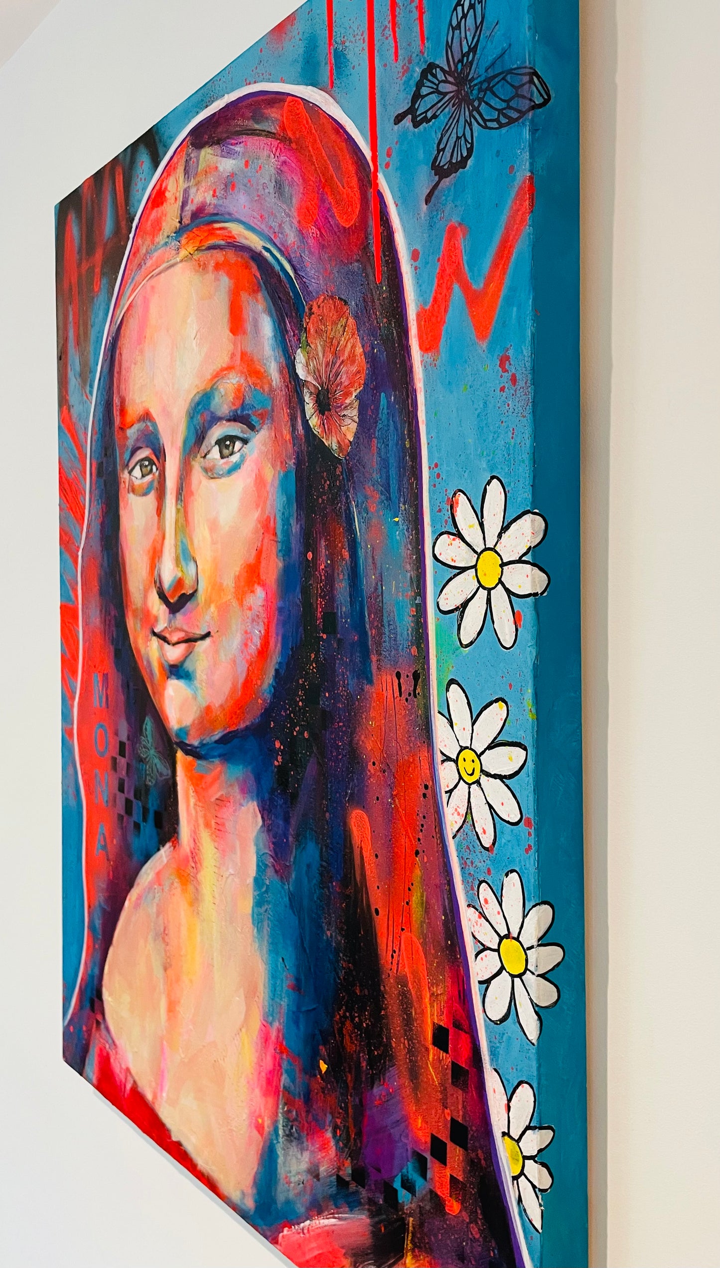 MONA